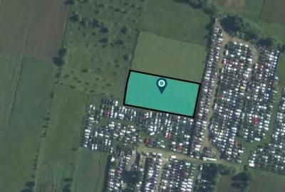 Teren de 1800 mp, în Sasca Nouă