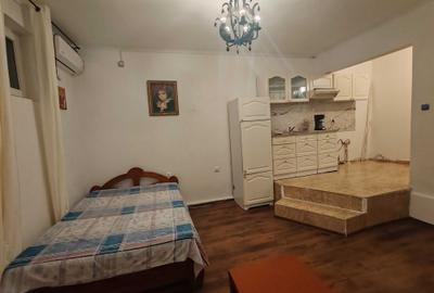Garsonieră decomandată în Exterior Vest