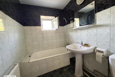 Apartament cu 2 camere decomandat în Cug - 2