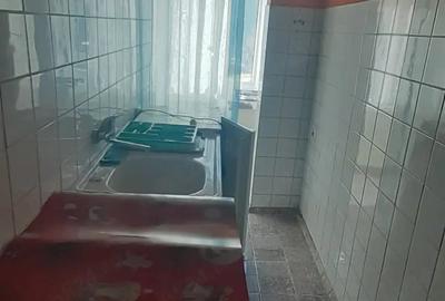 Garsonieră decomandată în Exterior Vest