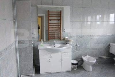 Casă individuală cu 8 camere cu Canalizare în Predeal - 11