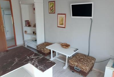 Apartament cu 2 camere decomandat în Pârneava - 1