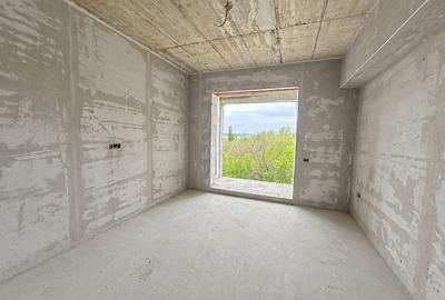Apartament cu 2 camere decomandat în Mihai Bravu