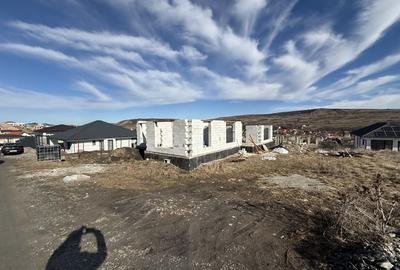 Casă individuală cu 4 camere cu Canalizare în Chinteni - 17
