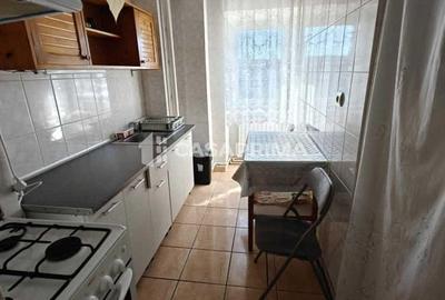 Garsonieră decomandată în Gară