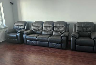 Apartament cu 3 camere decomandat în Buzaului