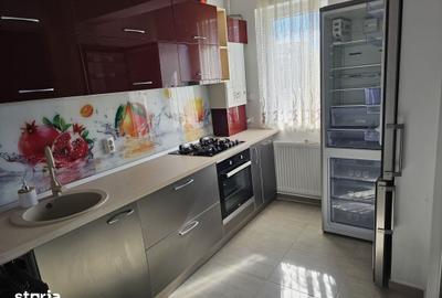 Apartament cu 3 camere decomandat în Chiajna
