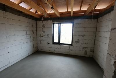 Casă individuală cu 2 camere cu Teren 600 Mp în Solovăstru - 2