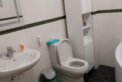 Apartament cu 4 camere decomandat în Călărași - 13