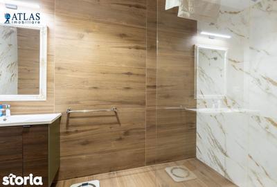 Apartament cu 4 camere în Schei - 1