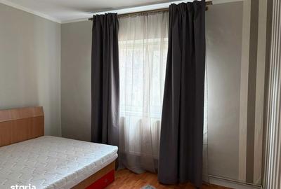 Apartament cu 3 camere decomandat în 1 Mai - 7