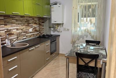 Apartament cu 2 camere decomandat în Ozana