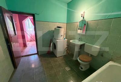 Casă cu 3 camere cu Teren 2674 Mp în Cigmău