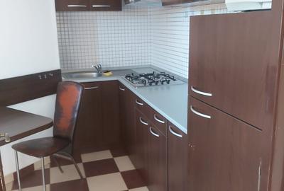 Garsonieră decomandată în Central - 14