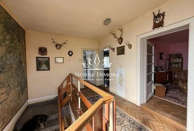 Casă cu 4 camere cu Teren 398 Mp în Central