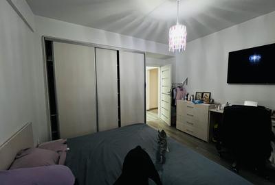 Apartament cu 2 camere decomandat în Ghencea