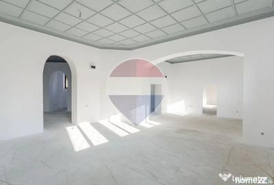 Spațiu comercial, de 420 mp, în Ultracentral