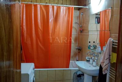 Casă individuală cu 3 camere cu Canalizare în Ultracentral - 4