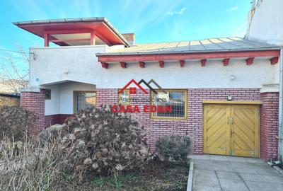 Casă individuală cu 5 camere cu Teren 835 Mp în Câmpina - 1