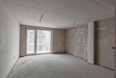 Apartament cu 2 camere nedecomandat în Torontalului - 2