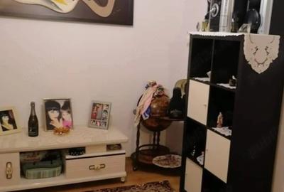 Casă cu 5 camere cu Teren 2500 Mp în Domnești - 10