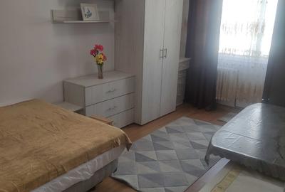 Garsonieră decomandată în Central - 4
