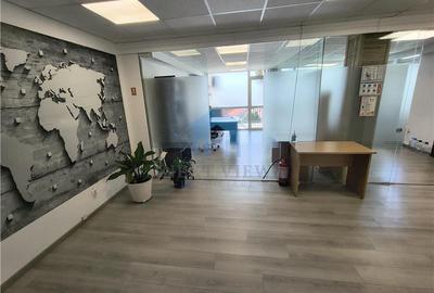 Spațiu comercial, de 109 mp, în Central - 1