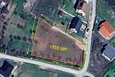 Teren de 1855 mp, în Central