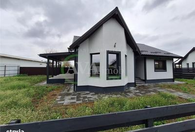 Casă cu 3 camere în Letea Veche