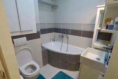 Apartament cu 2 camere semidecomandat în Aradului