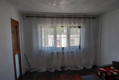 Apartament cu 3 camere în E3 - 4