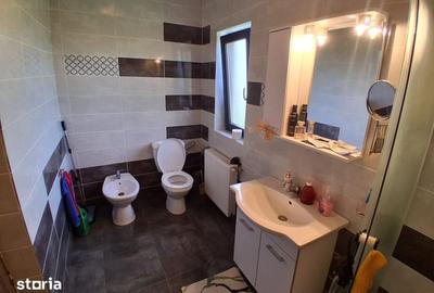 Casă cu 4 camere cu Teren 210 Mp în Valea Lupului - 9