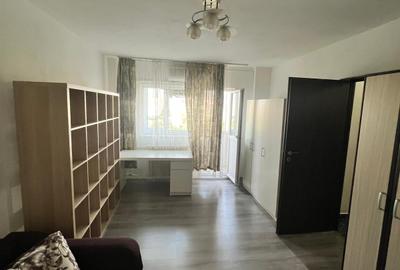 Apartament cu 2 camere decomandat, mobilat în Berceni