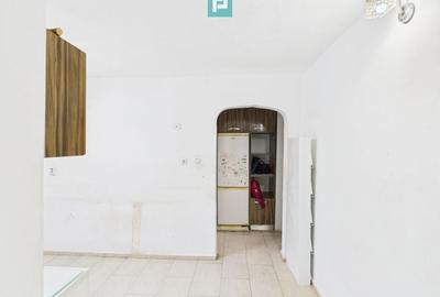 Apartament cu 3 camere în Valenta - 2