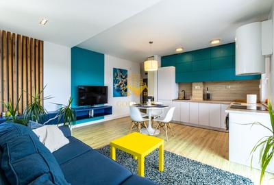 Apartament cu 3 camere semidecomandat, mobilat în Dâmbul Rotund