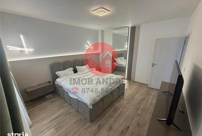 Apartament cu 3 camere în E3 - 4
