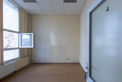 Spațiu comercial, de 296.2200012207 mp, în Ultracentral - 15