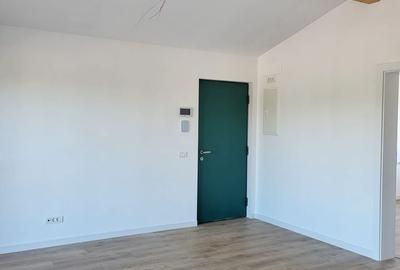Casă cu 3 camere în Tâncăbești