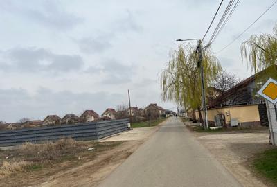 Teren Construcții intravilan de 500 mp, în Domnești