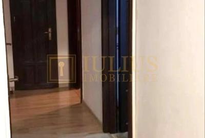 Apartament cu 3 camere decomandat în Complex Studențesc