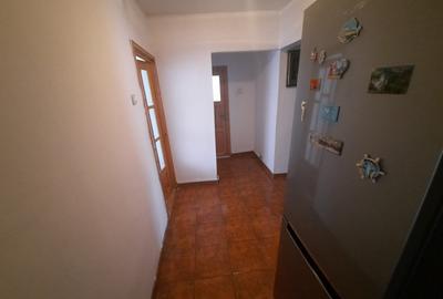 Apartament cu 4 camere decomandat, mobilat în Cug - 8
