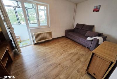 Apartament cu 2 camere în Mircea cel Bătrân