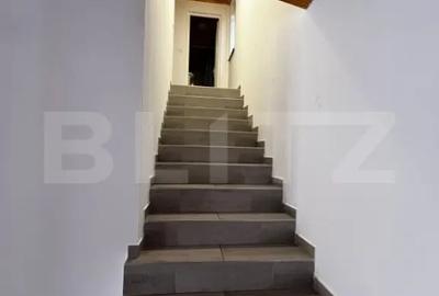 Casă cu 7 camere cu Canalizare în Beclean - 3