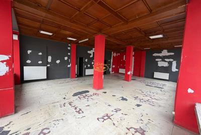 Spațiu comercial, de 131 mp, în Central - 1