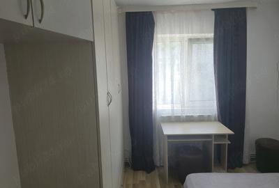 Apartament cu 2 camere decomandat în Galata