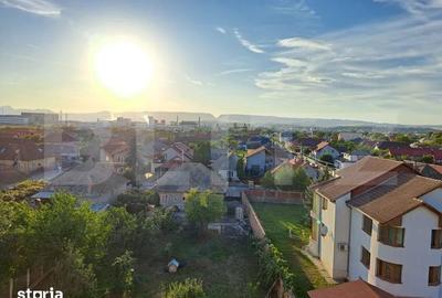 Apartament cu 4 camere decomandat, mobilat în Central