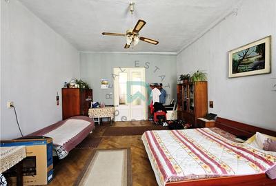 Apartament cu 4 camere decomandat în Centrul Istoric - 2
