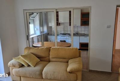 Apartament cu 2 camere decomandat în Bordei