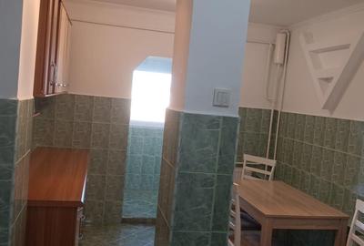 Apartament cu 2 camere în Decebal