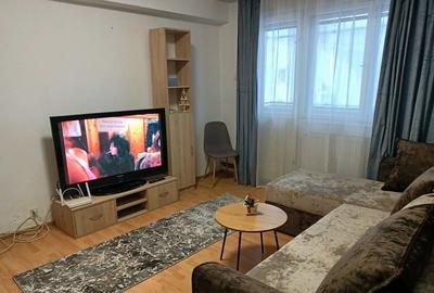 Apartament cu 2 camere semidecomandat în Tătărași